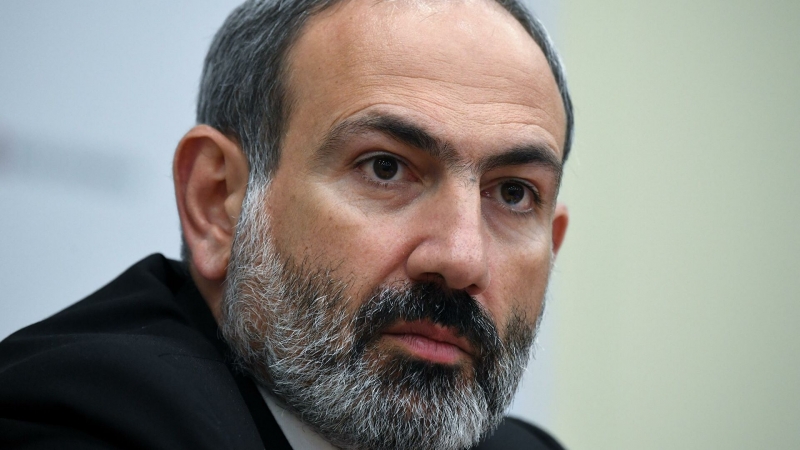 Армянские благотворители призвали Пашиняна уйти в отставку