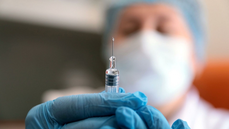 Бахрейн одобрил регистрацию китайской вакцины против коронавируса