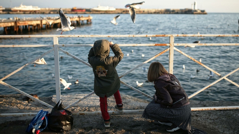 Названы самые популярные города России у туристов с детьми