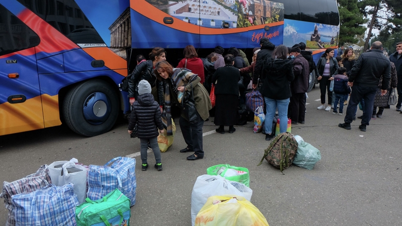 В Нагорный Карабах за сутки вернулись более 480 беженцев