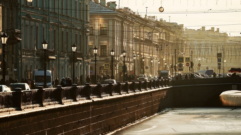 В Петербурге ослабили ограничения для заведений общепита в праздники