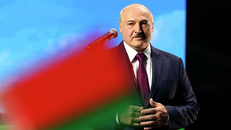"Зеленскому надо опасаться". Чем Киев отплатил Лукашенко за дипломатию 