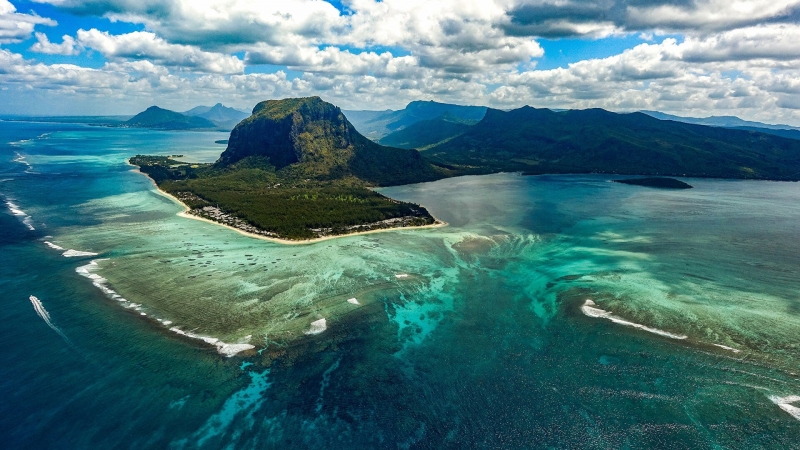 На Маврикии назвали условие для въезда иностранных туристов