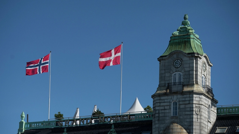Норвегия вводит обязательное тестирование на COVID-19 на границе