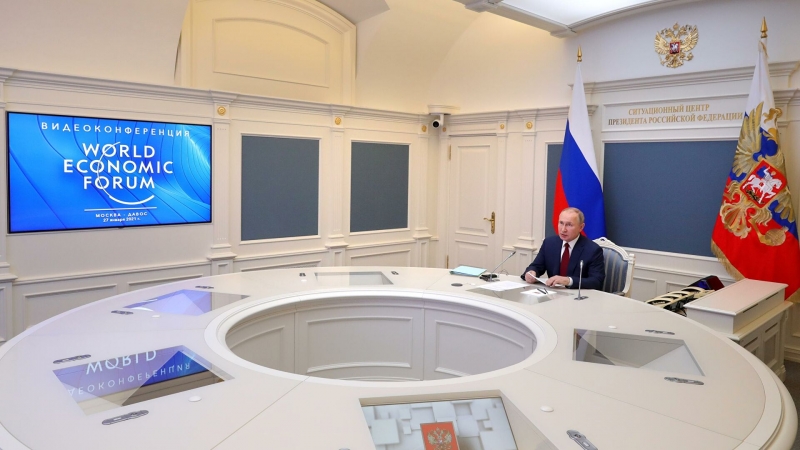 Политологи оценили заявления Путина на форуме в Давосе