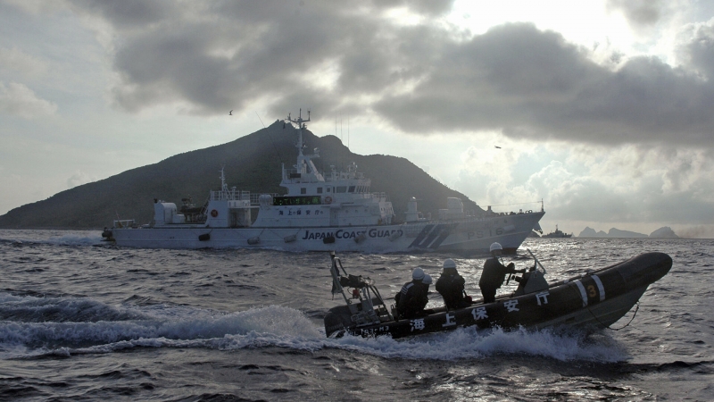 Япония заявила протест из-за захода китайских кораблей в воды у Сенкаку