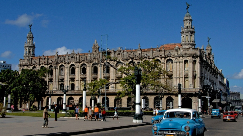 На Кубе вводят обязательный карантин для туристов, но не для всех
