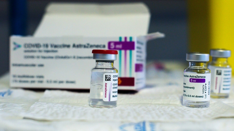 Словения приостановила вакцинацию прививкой AstraZeneca