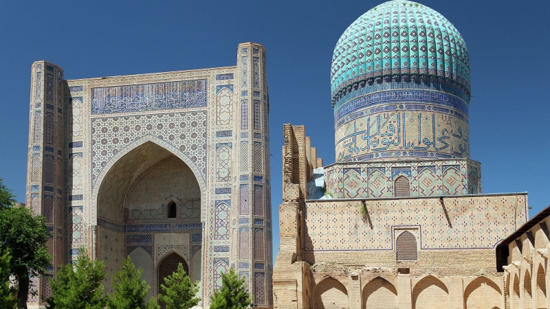 Узбекистан упростил правила въезда иностранцев в страну