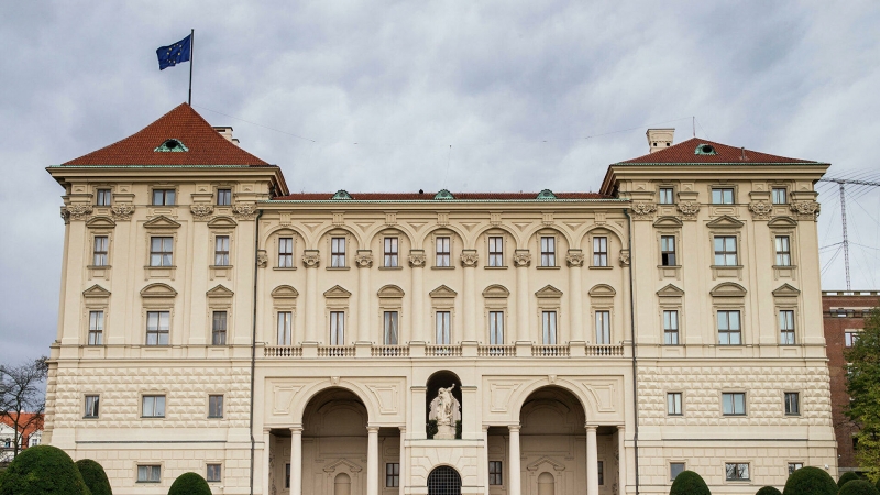Глава чешского МИД заявил о намерении обсудить "дело Врбетице"