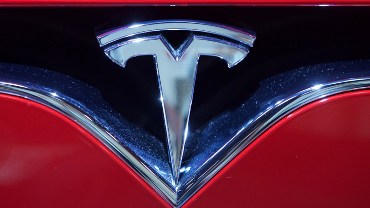 Tesla выпустит электрический минивэн в стиле Cybertruck