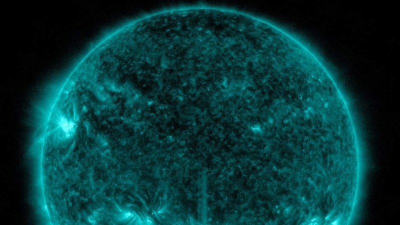 В NASA зарегистрировали мощную вспышку на Солнце [видео]