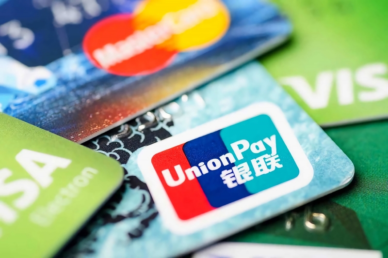 UnionPay останавливает сотрудничество с российскими банками, которые попали под санкции