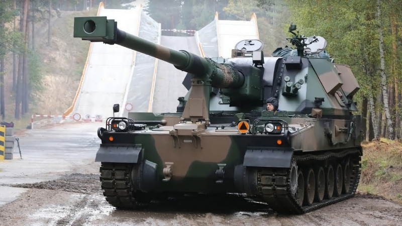 Польша передала Украине 155-мм самоходные артиллерийские установки AHS Krab: рассказываем что это такое