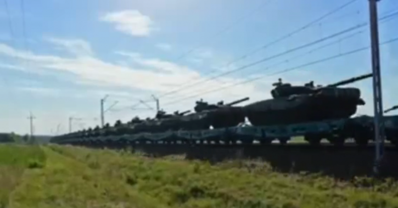В Польше замечен эшелон танков PT-91 Twardy, движущихся в сторону украинской границы
