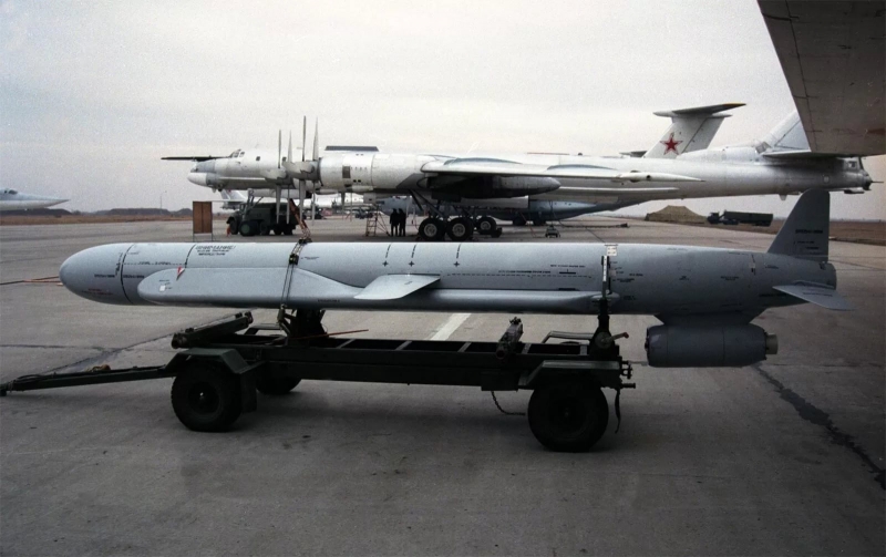 Деньги в воздух: россия всего за день выпустила по Украине крылатых ракет на $100 млн. 7 из 8 сбили