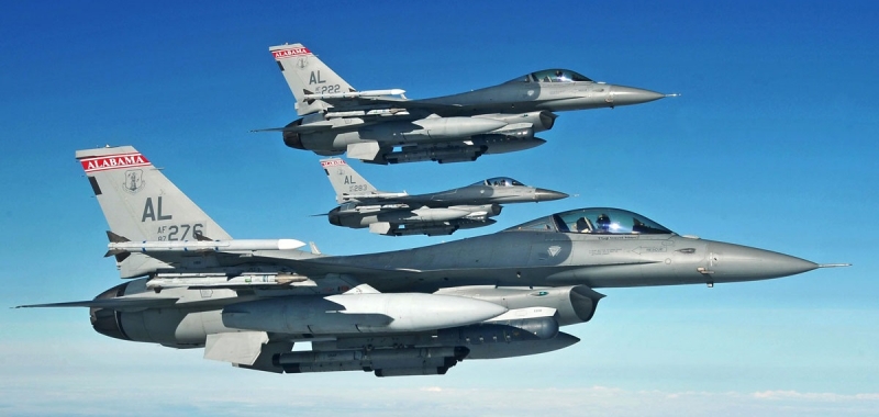 США пока не планируют отказываться от истребителей четвёртого поколения F-16 Fighting Falcon