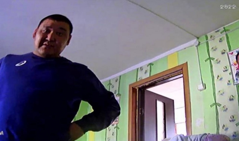 Оккупант из Бурятии украл в Украине камеру видеонаблюдения, но не перенастроил ее: теперь она транслирует настоящему владельцу «реалити-шоу»
