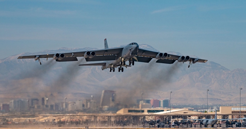 США инвестируют $11,8 млрд в модернизацию ядерных бомбардировщиков B-52 Stratofortress