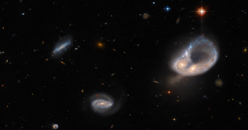 Космическая катастрофа галактического масштаба – Hubble сфотографировал столкновение двух галактик в 670 млн световых лет от Земли