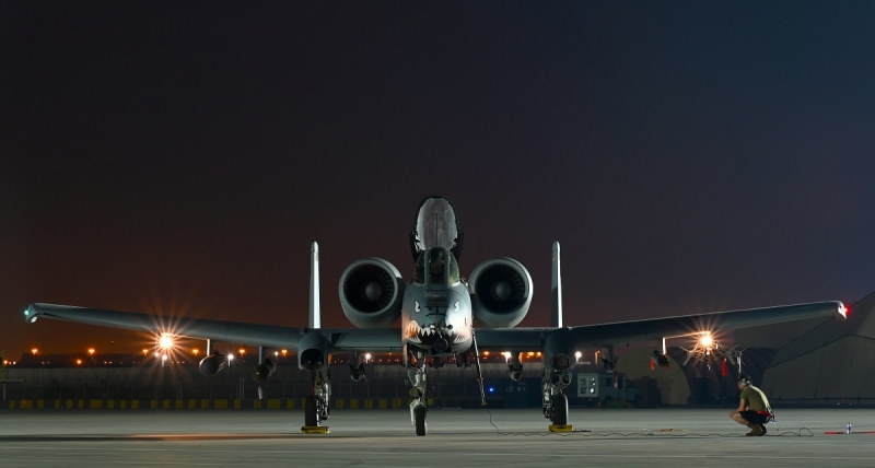 Штурмовики A-10 Thunderbolt II совершили боевой вылет с авиабазы «Аль-Дафра» на Ближнем Востоке
