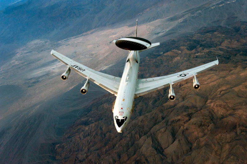 ВВС США вывели из эксплуатации первый из 13 самолётов E-3 Sentry вслед за A-10C Thunderbolt II