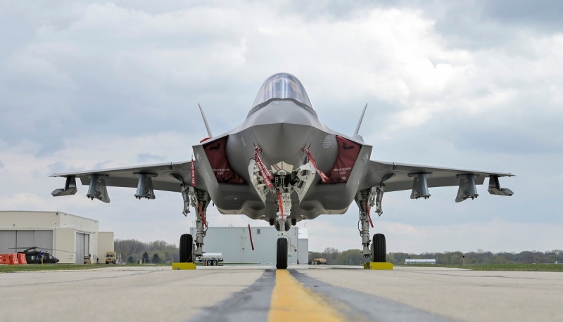 ВВС Национальной Гвардии Висконсина получили три истребителя пятого поколения F-35 Lightning II