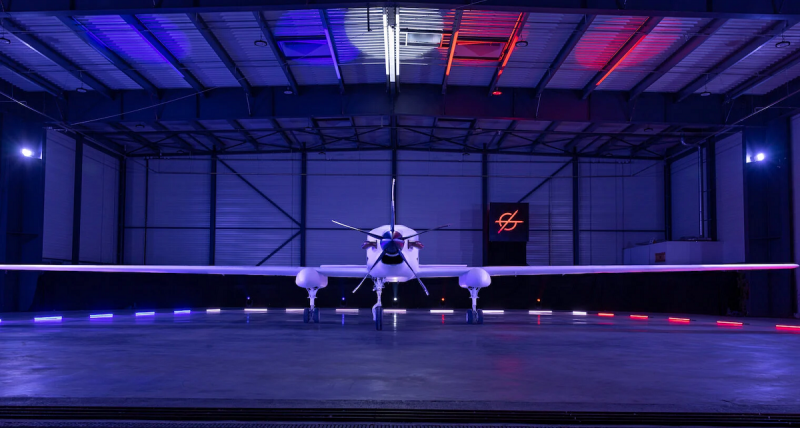 Aarok – французский MALE-дрон с максимальной скоростью 463 км/ч, который может летать в течение 30 часов и не требует подготовленной инфраструктуры