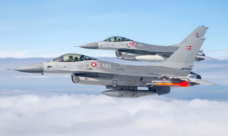 Дания согласилась передать Украине американские истребители четвёртого поколения F-16, но есть одно условие