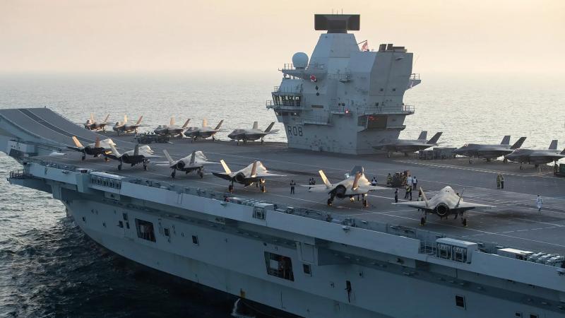 Королевские ВМС Великобритании хотят оборудовать авианосцы Queen Elizabeth катапультами и аэрофинишёрами для беспилотников
