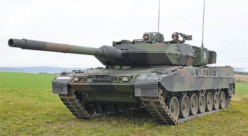 Немецкая армия приняла вооружение новый танк Leopard 2A7V с пушкой Rheinmetall L/55 и лучшей защитой в мире