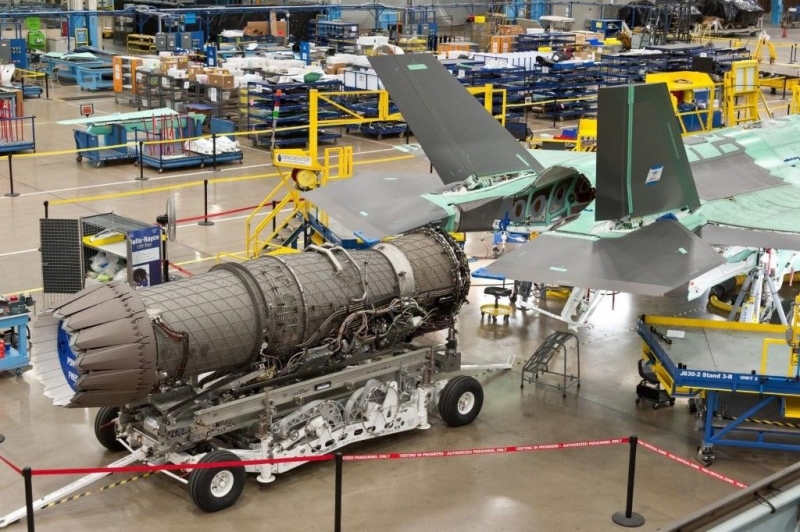 Pratt & Whitney получила $2,02 млрд на производство новой партии двигателей F135 для истребителей пятого поколения F-35 Lightning II