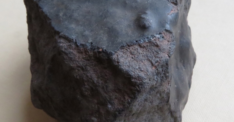 Учёные нашли первый метеорит земного происхождения – он покинул Землю и вернулся спустя тысячи лет