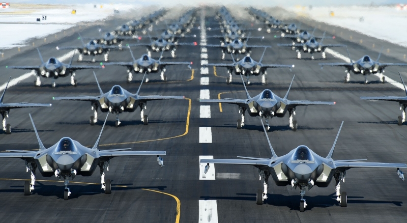 Lockheed Martin и Германия подписали первый контракт в рамках программы приобретения истребителей пятого поколения F-35 Lightning II на сумму $9 млрд