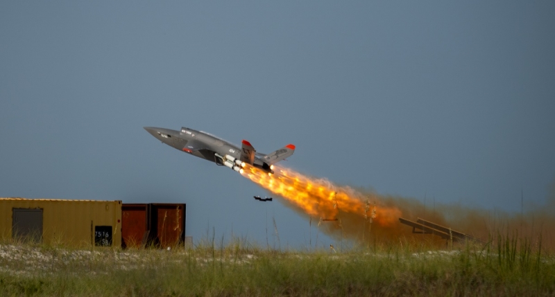 ВВС США испытали ударный беспилотник XQ-58A Valkyrie с искусственным интеллектом