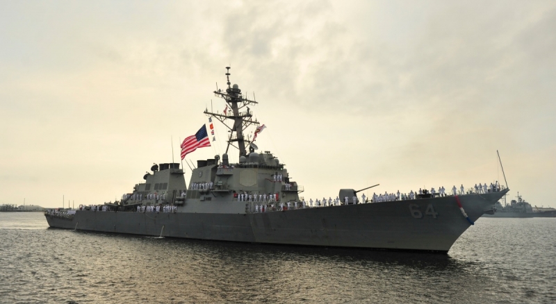 Хуситы могли атаковать американский эсминец USS Carney – корабль класса Arleigh Burke успешно перехватил все выпущенные ракеты