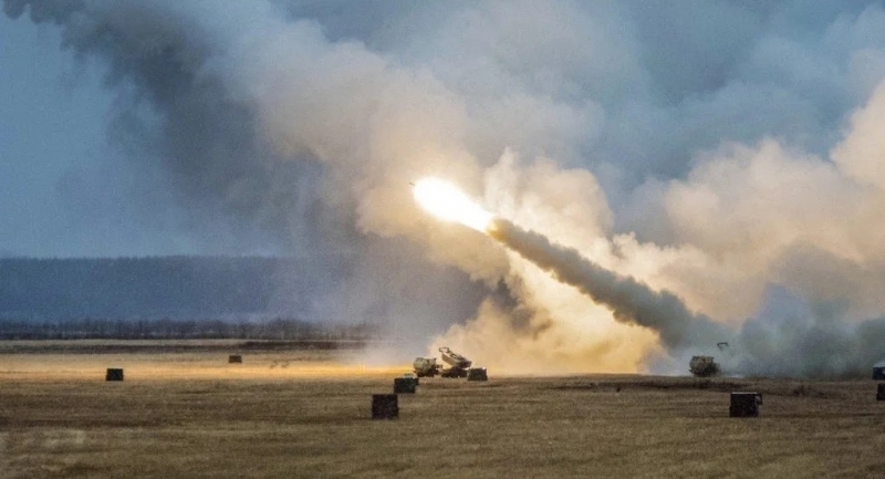 США будут поставлять Украине тактические баллистические ракеты ATACMS на постоянной основе