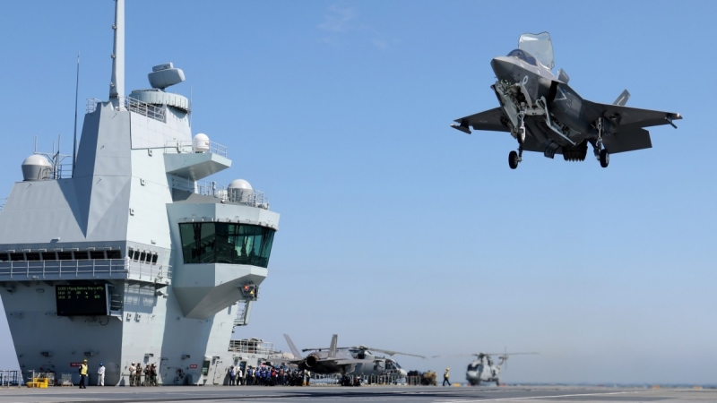 США перебрасывают к Израилю истребители F-35 Lightning II, F-16 Fighting Falcon и F-15 Eagle вместе с авианосцем USS Gerald R. Ford