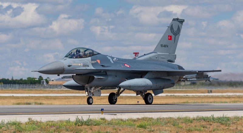 Турция вооружит истребители F-16 Fighting Falcon противокорабельными ракетами ATMACA