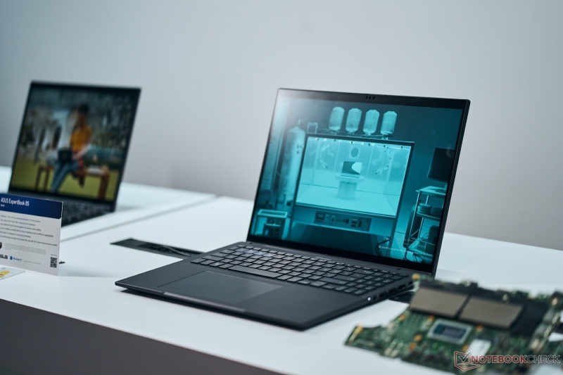ASUS представила ExpertBook B3 в двух размерах с новыми чипами Intel Meteor Lake